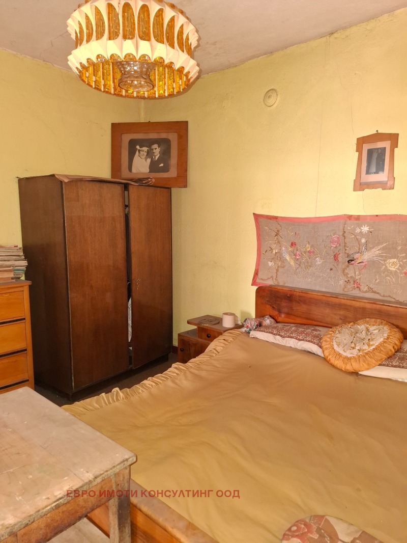 Продава КЪЩА, гр. Чепеларе, област Смолян, снимка 9 - Къщи - 52856790