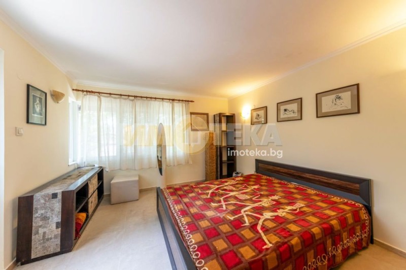 Продава КЪЩА, гр. Варна, м-т Манастирски рид, снимка 8 - Къщи - 52987075