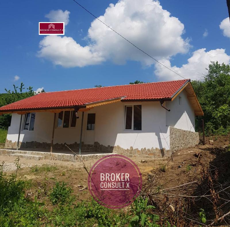 Продава  Вила град Враца , Студентски град , 80 кв.м | 10170703