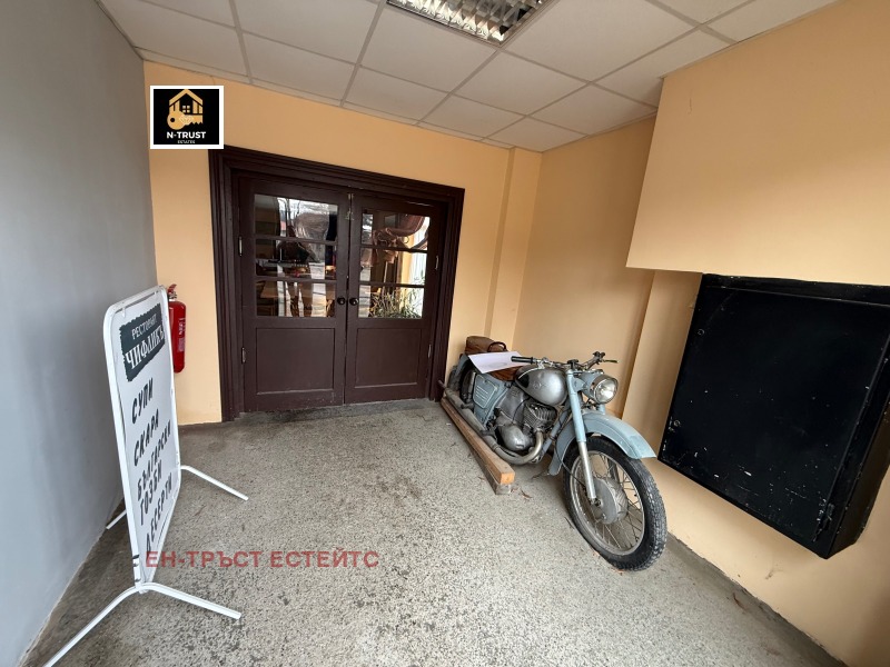 Продава ЗАВЕДЕНИЕ, с. Поибрене, област Пазарджик, снимка 2 - Заведения - 53519772