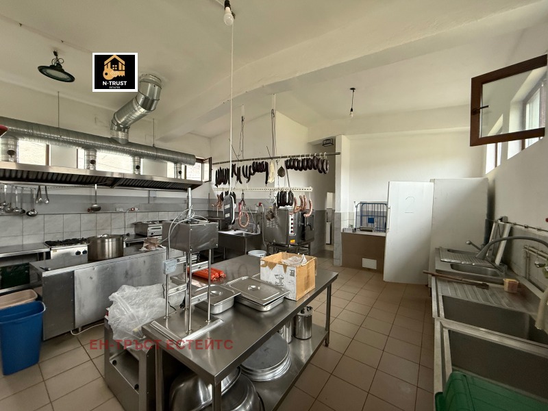 Продава ЗАВЕДЕНИЕ, с. Поибрене, област Пазарджик, снимка 8 - Заведения - 53519772