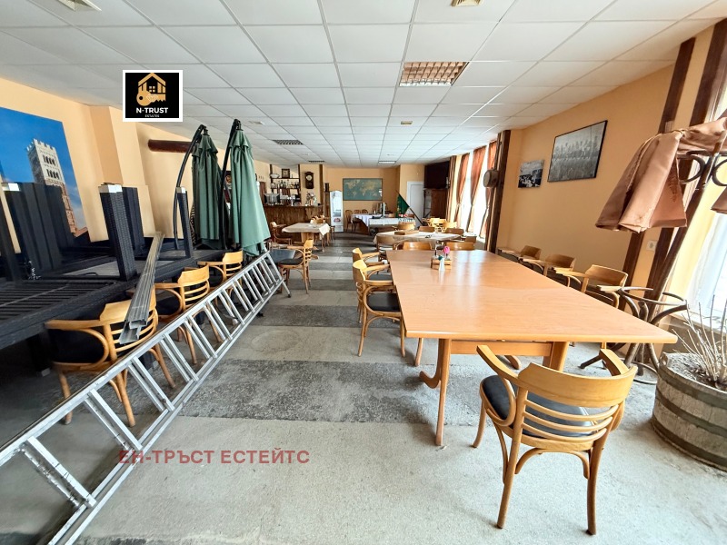 Продава ЗАВЕДЕНИЕ, с. Поибрене, област Пазарджик, снимка 3 - Заведения - 53519772