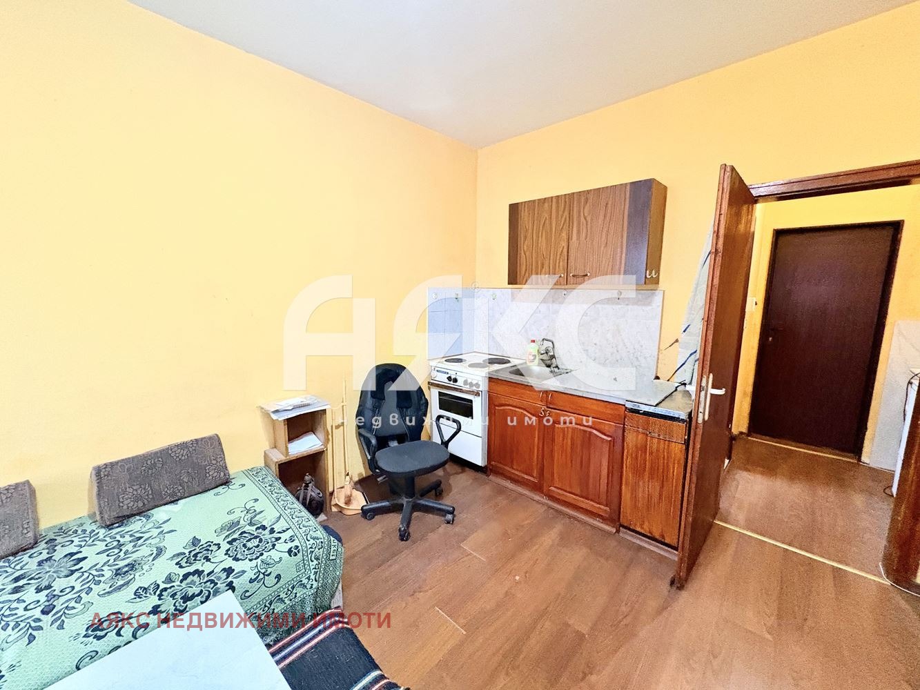 Продава 1-СТАЕН, гр. София, Сухата река, снимка 2 - Апартаменти - 53826955