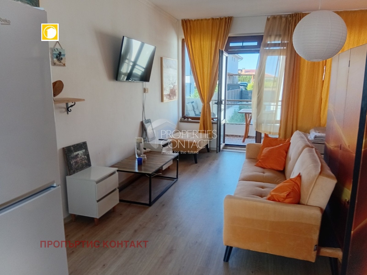 Продава 2-СТАЕН, с. Лозенец, област Бургас