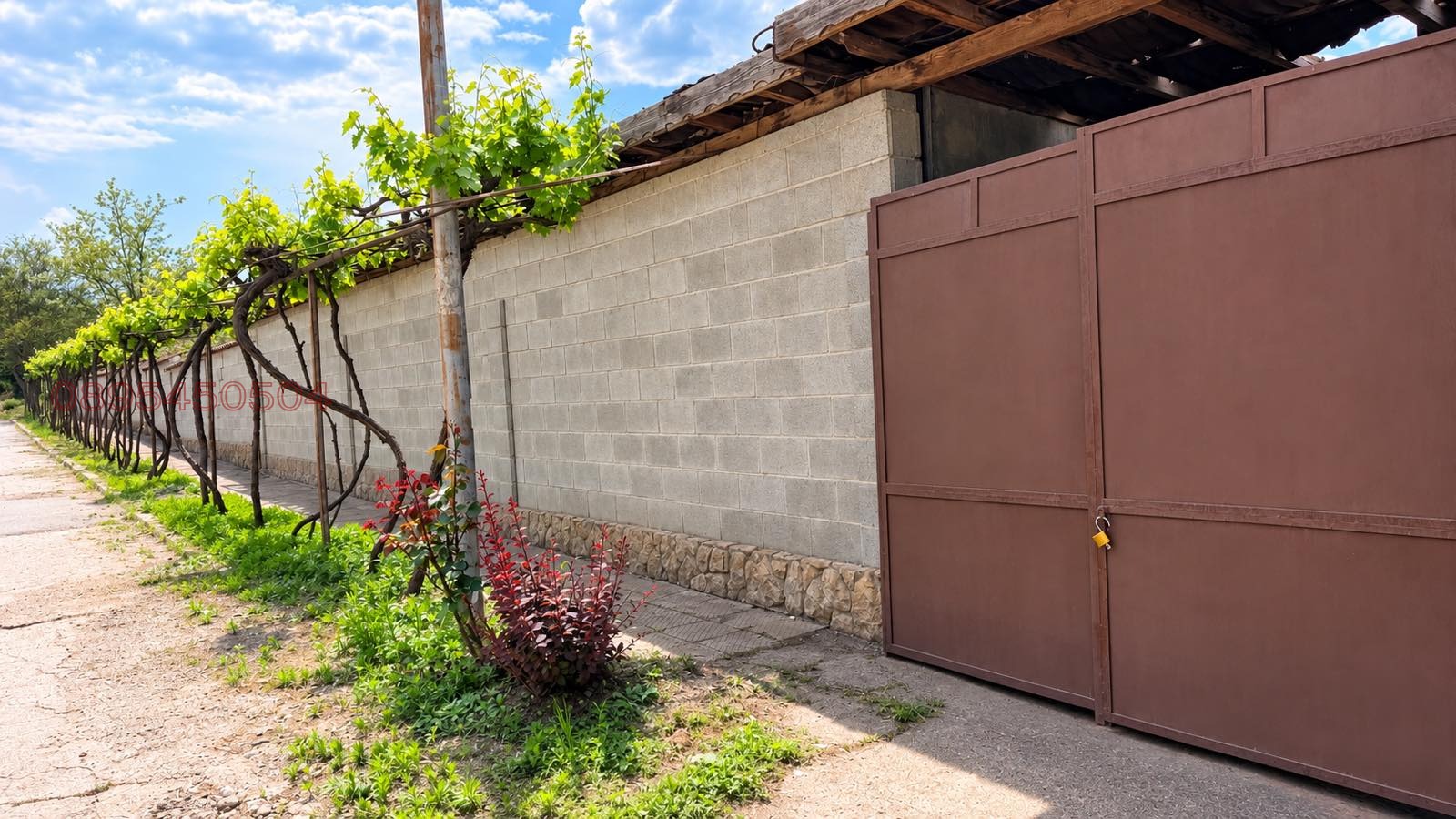 Продава СКЛАД, с. Ореховица, област Плевен