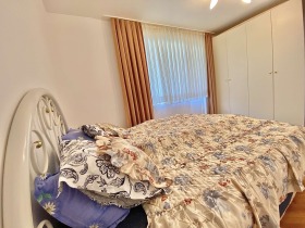 2 sypialnie Centar, Burgas 8