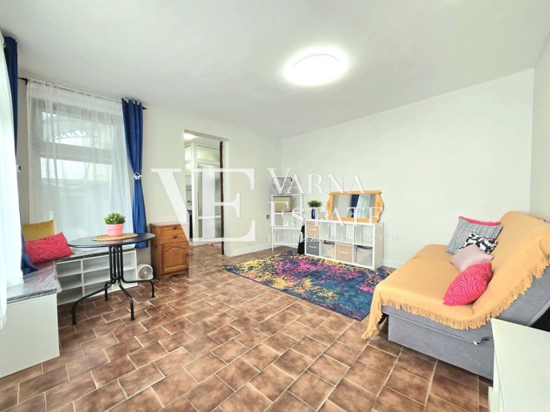 Zu verkaufen  Studio Warna , Zentralna poshta , 30 qm | 17687865