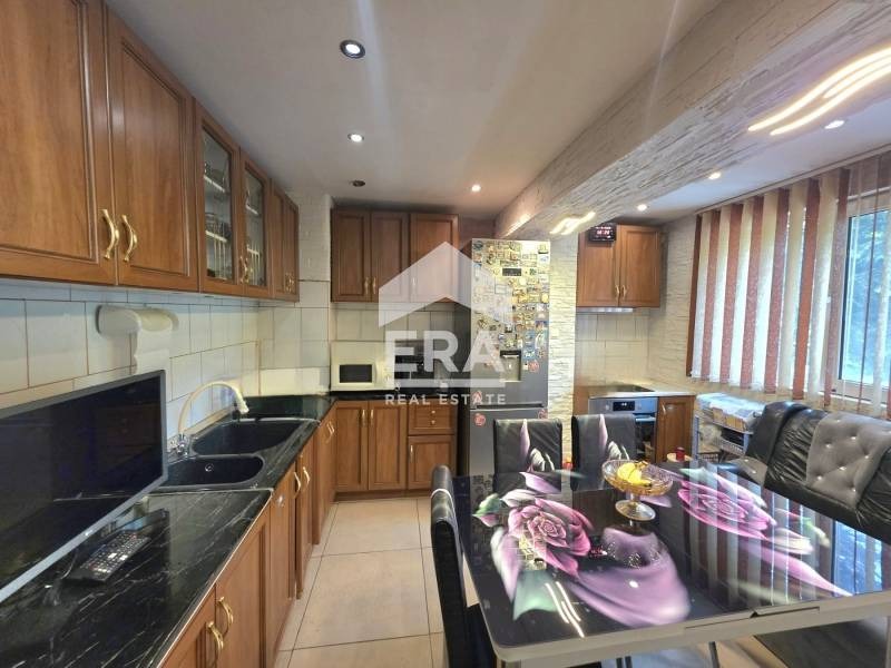 Продава 2-СТАЕН, гр. Русе, Чародейка - Юг, снимка 5 - Апартаменти - 55233427