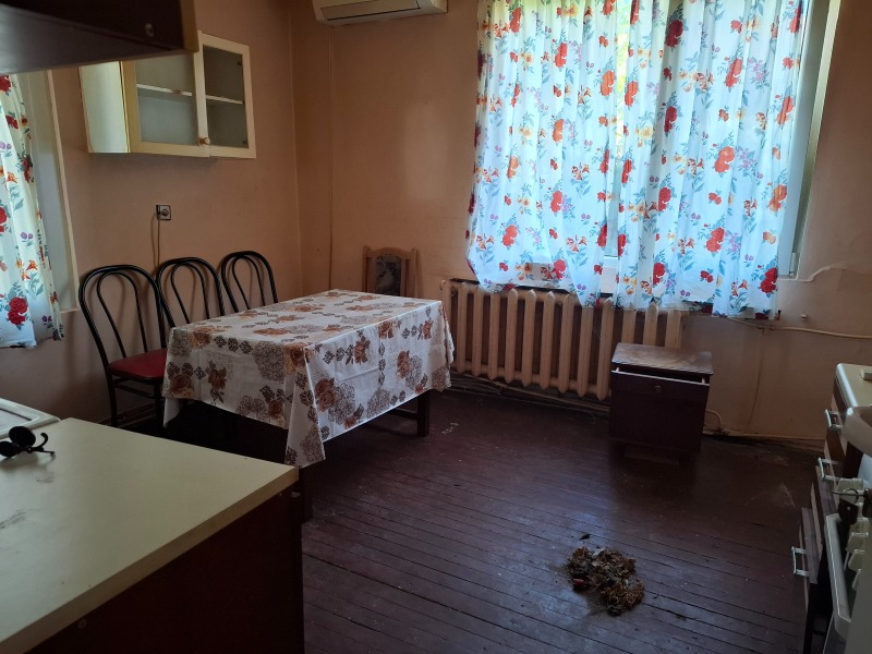 Till salu  Hus Golv Sofia , Borovo , 70 kvm | 22531722 - bild [4]