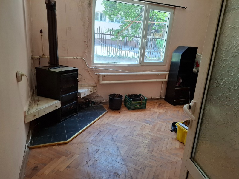 Till salu  Hus Golv Sofia , Borovo , 70 kvm | 22531722 - bild [2]