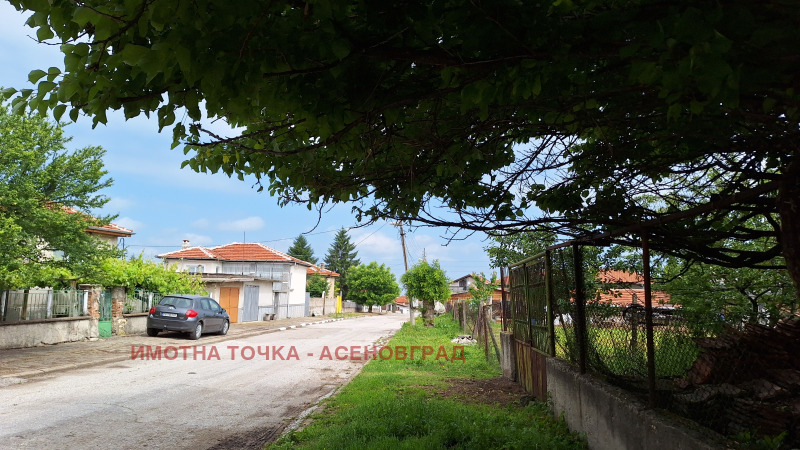 Продава КЪЩА, с. Конуш, област Пловдив, снимка 2 - Къщи - 45840781
