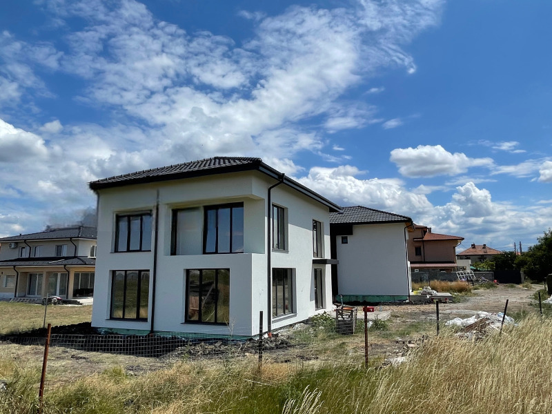 À vendre  Maison région Sofia , Kostinbrod , 200 m² | 28403290 - image [2]