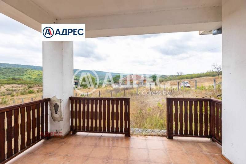 Продава КЪЩА, с. Църква, област Добрич, снимка 7 - Къщи - 53033789