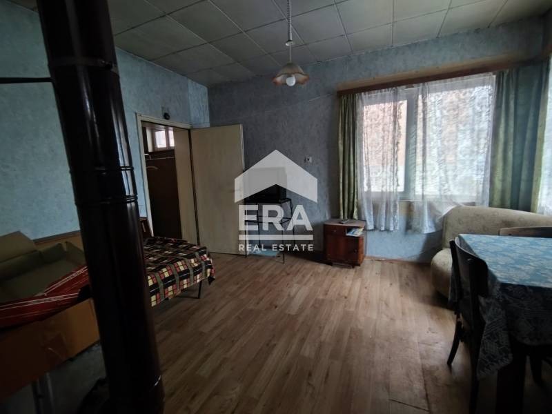 Продава КЪЩА, гр. Хасково, Воеводски