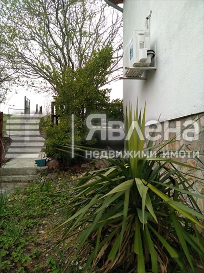 Продава КЪЩА, гр. Варна, м-т Крушките, снимка 2 - Къщи - 54084715