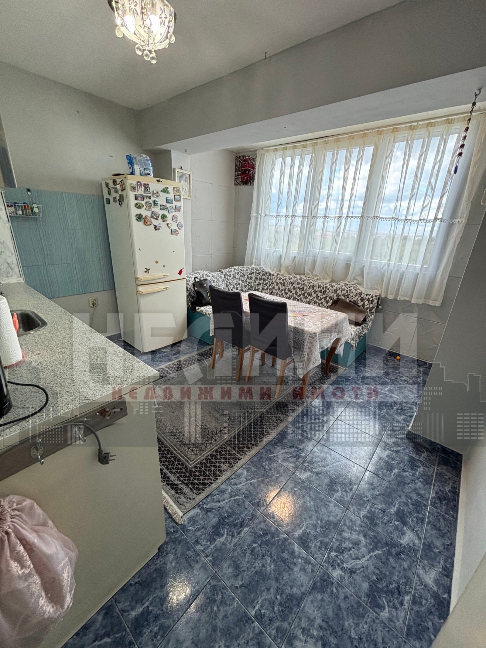 Продава 2-СТАЕН, гр. Русе, Чародейка - Юг