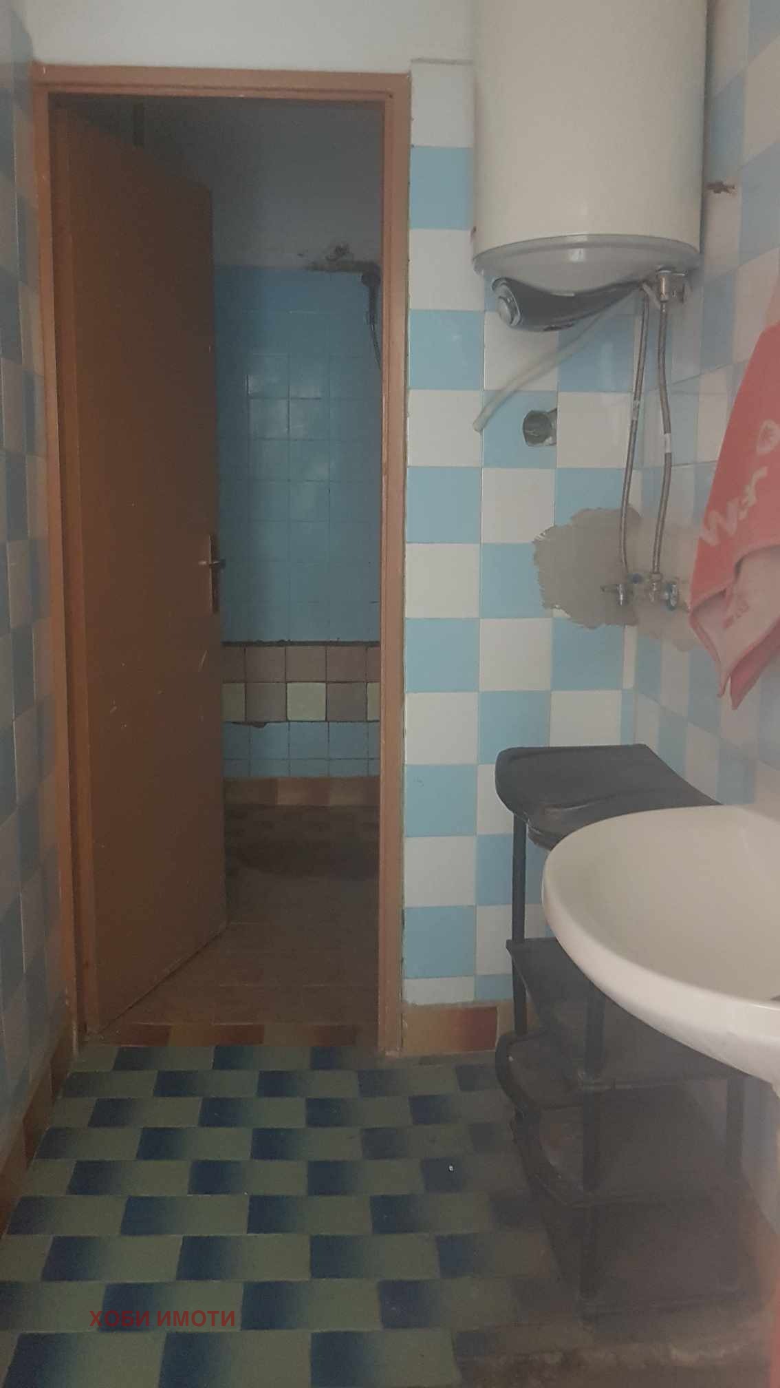Продава 4-СТАЕН, гр. Пловдив, Тракия, снимка 9 - Апартаменти - 55097238