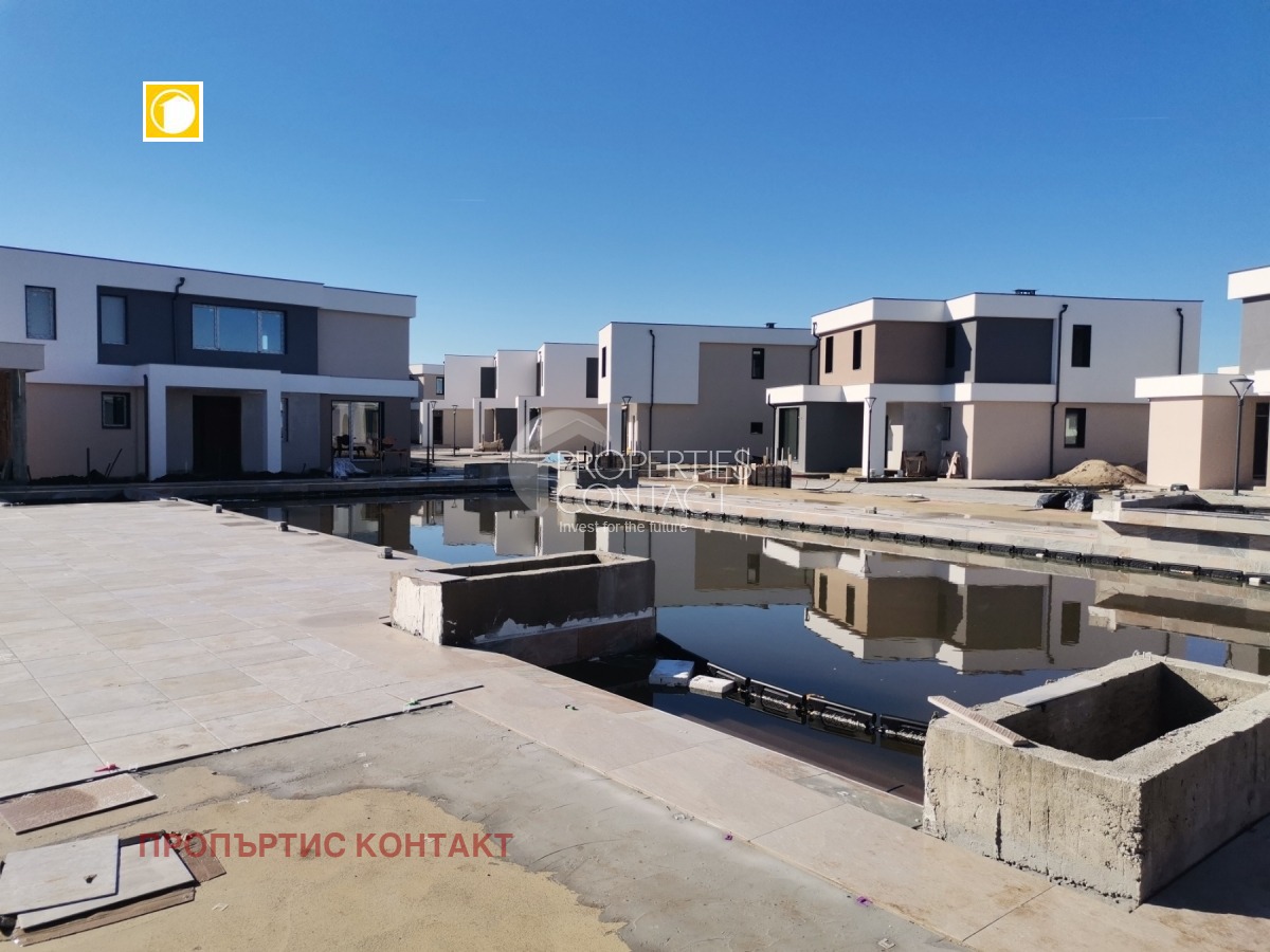 Продава КЪЩА, гр. Поморие, област Бургас, снимка 5 - Къщи - 53875281