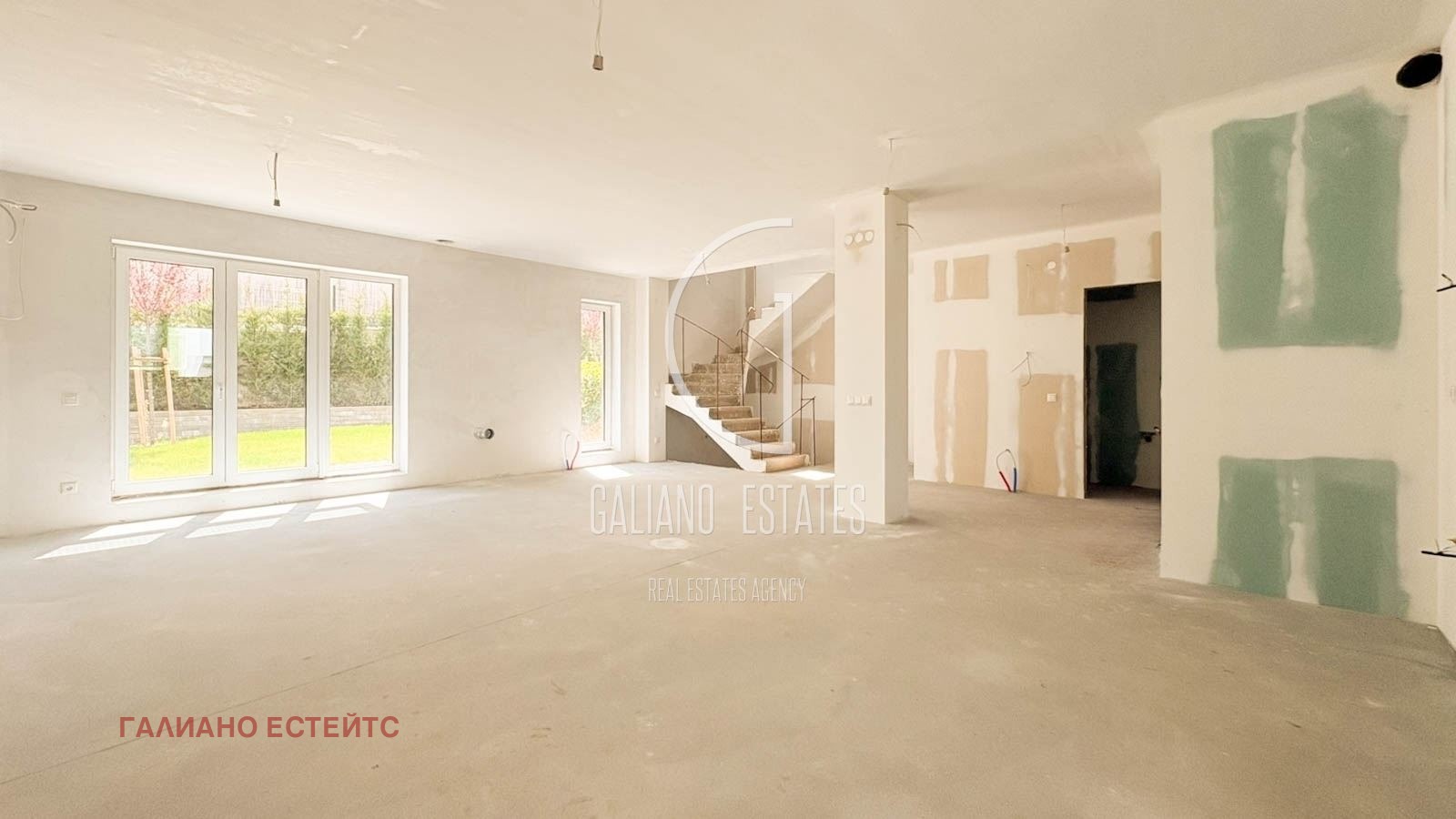 Продава КЪЩА, гр. София, с. Герман, снимка 2 - Къщи - 54280247