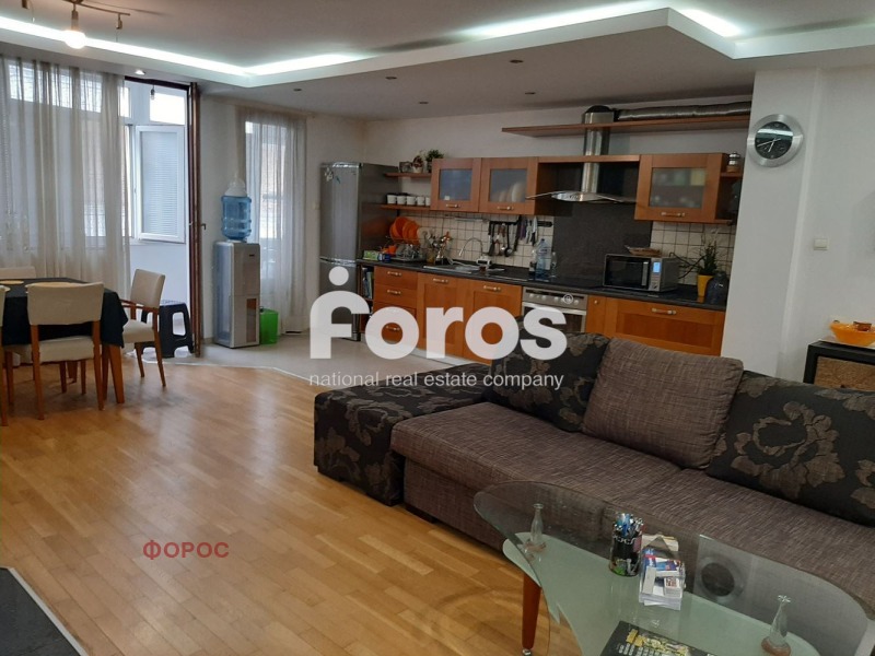 Продава 3-СТАЕН, гр. Бургас, Център, снимка 3 - Апартаменти - 53073893