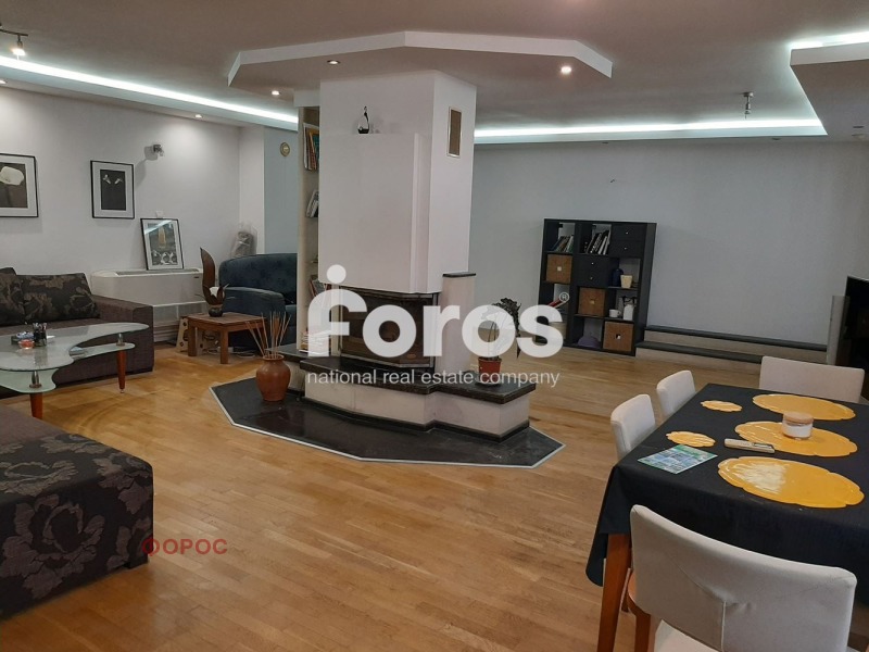 Продава 3-СТАЕН, гр. Бургас, Център, снимка 2 - Апартаменти - 53073893