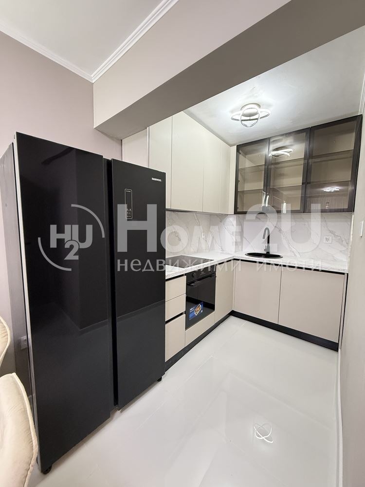 Продава 3-СТАЕН, гр. Варна, Лятно кино Тракия, снимка 3 - Апартаменти - 53153504