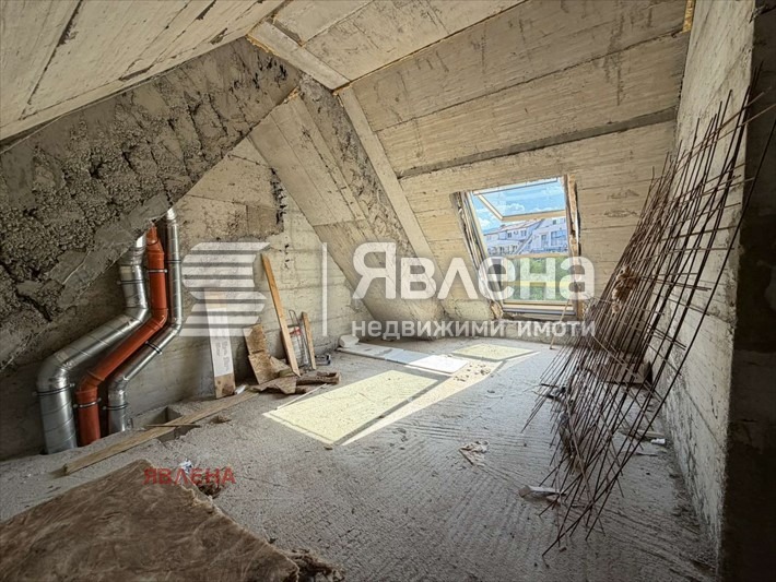 Продава МНОГОСТАЕН, гр. София, Център, снимка 3 - Апартаменти - 55149181