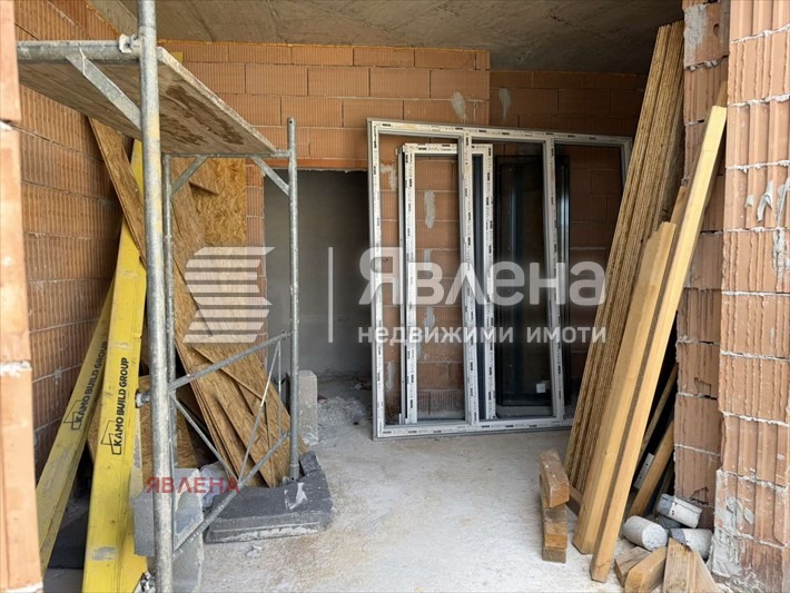 Продава МНОГОСТАЕН, гр. София, Център, снимка 5 - Апартаменти - 55149181