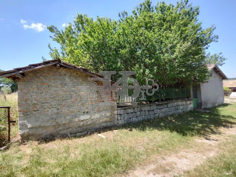 Продава КЪЩА, с. Генерал Киселово, област Варна, снимка 2 - Къщи - 41456395