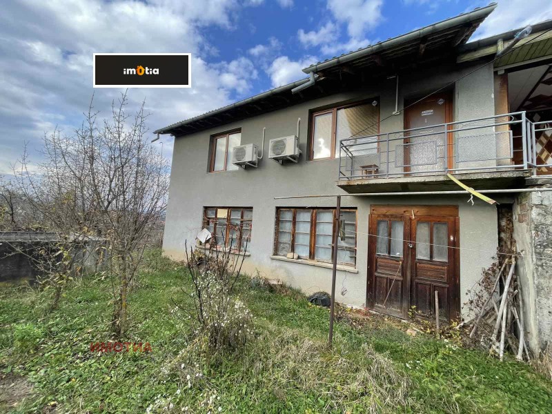 Продава КЪЩА, с. Орешак, област Ловеч, снимка 13 - Къщи - 52652626