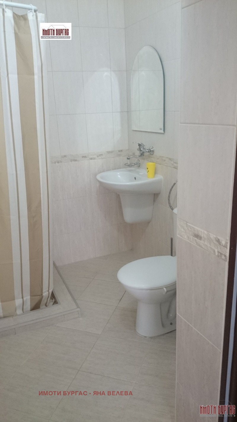 Продава КЪЩА, с. Стоилово, област Бургас, снимка 8 - Къщи - 53032105