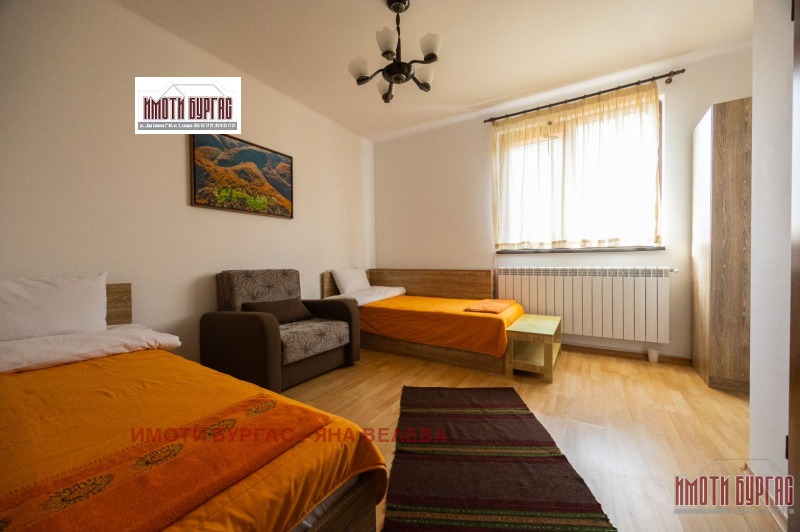 Продава КЪЩА, с. Стоилово, област Бургас, снимка 10 - Къщи - 53032105