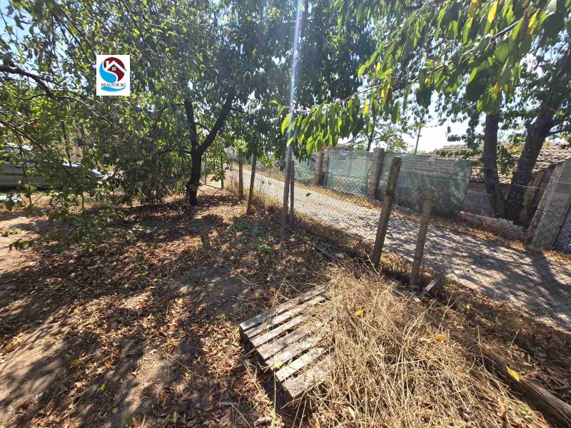 Продава  Парцел град Варна , с. Звездица , 700 кв.м | 22312246 - изображение [2]