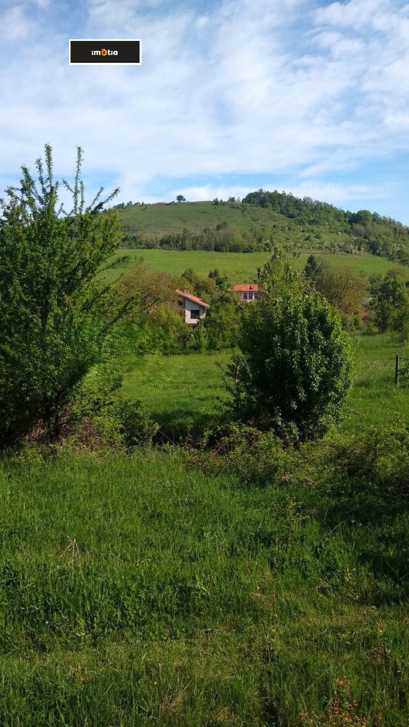 Продава ПАРЦЕЛ, с. Горно трапе, област Ловеч, снимка 2 - Парцели - 53085739