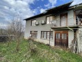 Продава КЪЩА, с. Орешак, област Ловеч, снимка 13