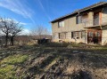 Продава КЪЩА, с. Орешак, област Ловеч, снимка 1
