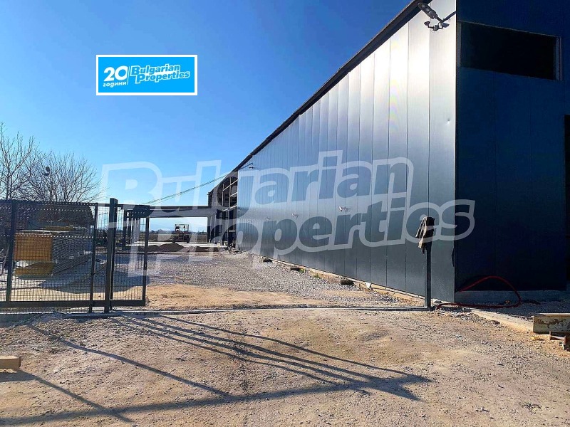 Продава ПРОМ. ПОМЕЩЕНИЕ в област Пазарджик, с. Хаджиево - 1000 кв.м / 420 000 € » 821 448.60 лв., БЪЛГЕРИАН ПРОПЕРТИС