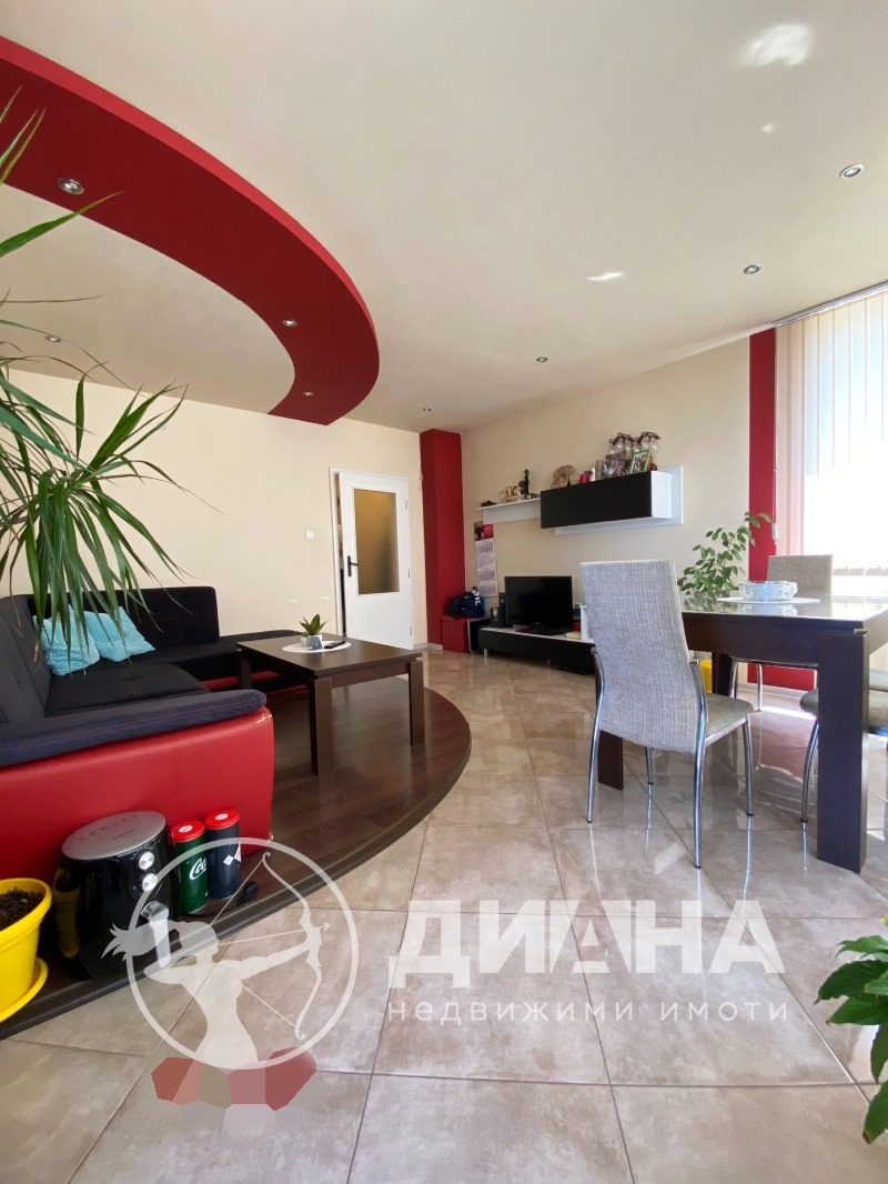 Продава  3-стаен град Пловдив , Тракия , 95 кв.м | 80820394 - изображение [2]