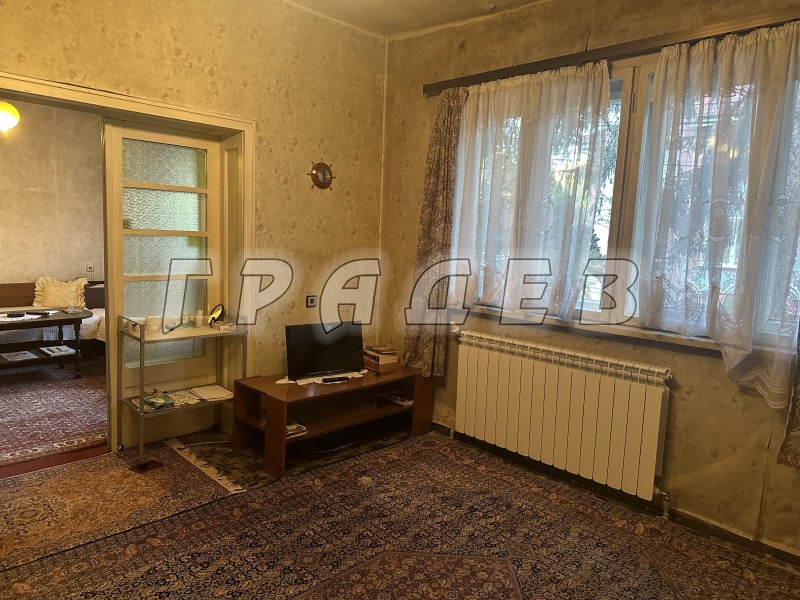 Продава КЪЩА, гр. Русе, Централен южен район, снимка 7 - Къщи - 48098917