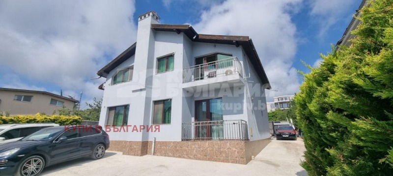 Προς πώληση  σπίτι Βαρνα , μ-τ Αλεν μακ , 215 τ.μ | 92110322