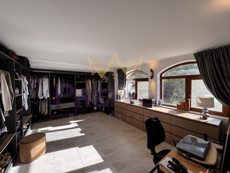 Продава КЪЩА, гр. Балчик, област Добрич, снимка 9 - Къщи - 52246035