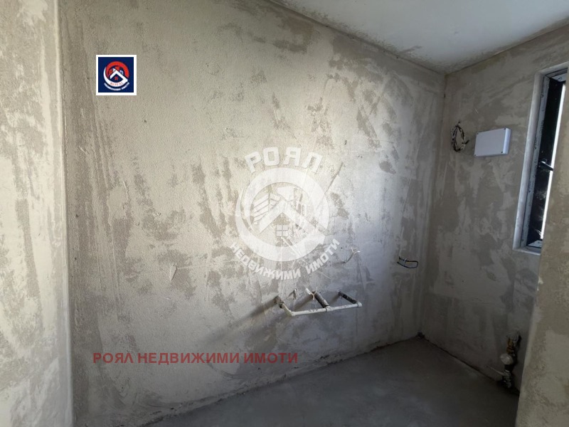 Продава КЪЩА, с. Първенец, област Пловдив, снимка 10 - Къщи - 53116380