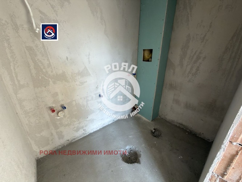 Продава КЪЩА, с. Първенец, област Пловдив, снимка 15 - Къщи - 53116380