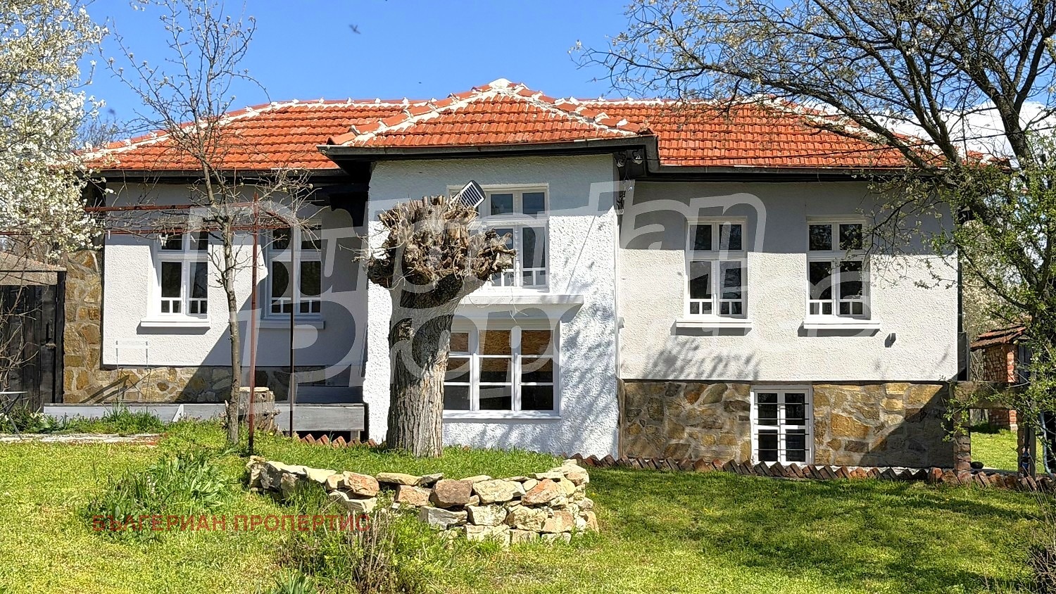 Продава КЪЩА, с. Малък дол, област Стара Загора