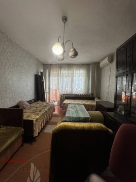 2 Schlafzimmer Slawejkow, Burgas 7