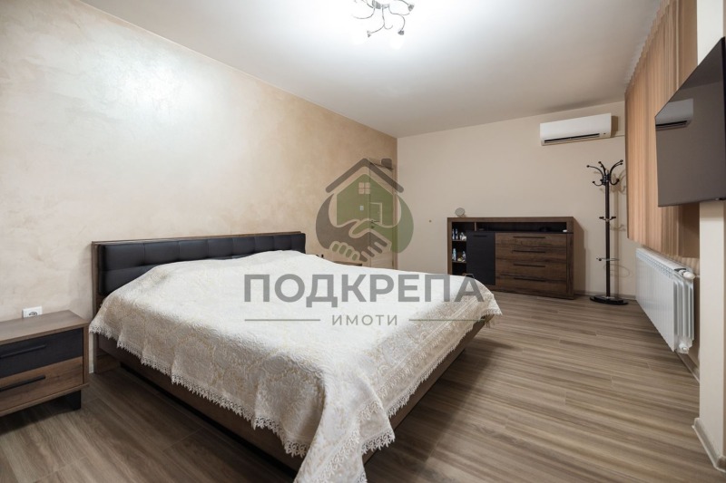 De vânzare  2 dormitoare Plovdiv , Ostromila , 133 mp | 63001126 - imagine [6]
