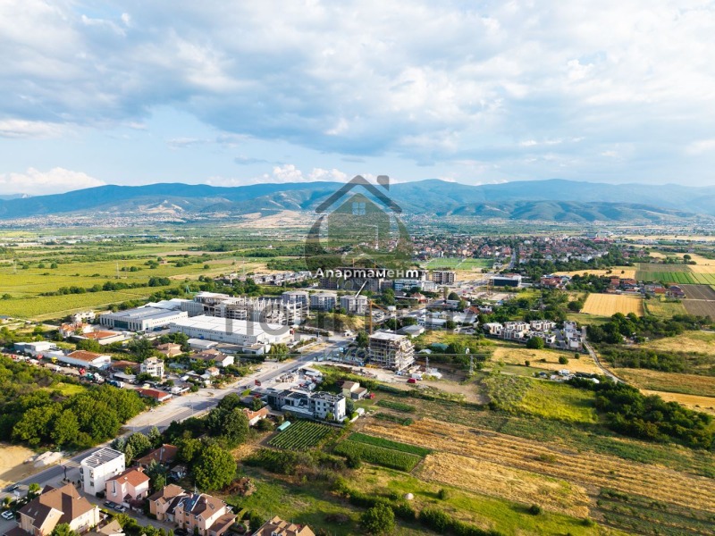 De vânzare  2 dormitoare Plovdiv , Ostromila , 133 mp | 63001126 - imagine [17]