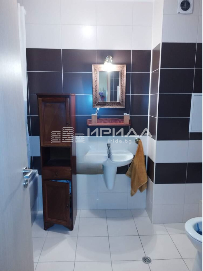 Продава 3-СТАЕН, гр. София, Света Троица, снимка 3 - Апартаменти - 55511404