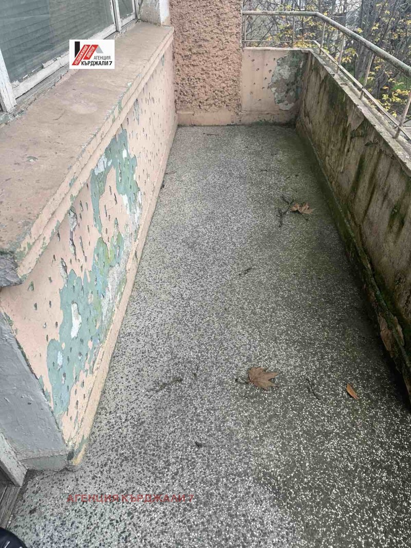 Продава 4-СТАЕН, гр. Кърджали, Център, снимка 12 - Апартаменти - 52639460