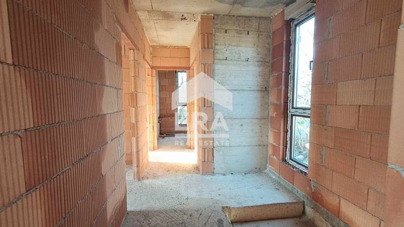 Продава КЪЩА, гр. Варна, м-т Телевизионна кула, снимка 11 - Къщи - 48680838